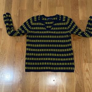 Jones New York signature collection blue and yellow heavy cabled sweater